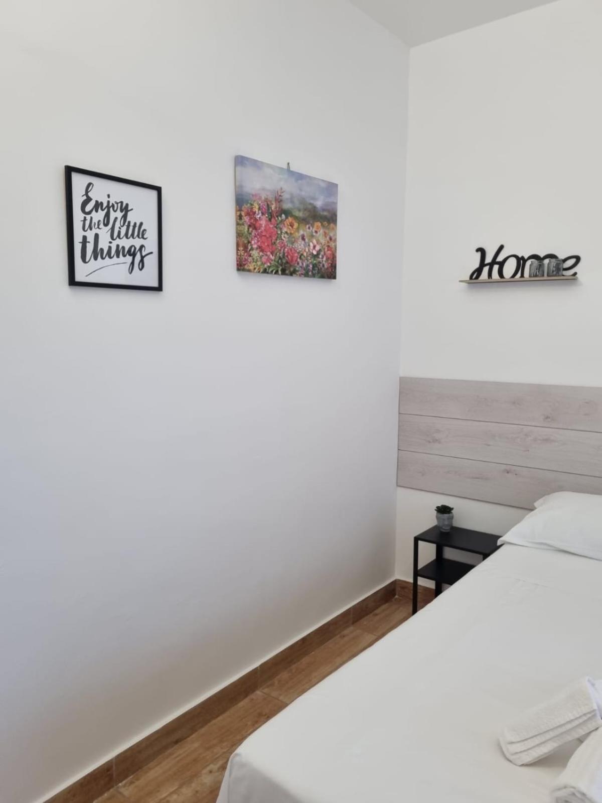 City House & Free Parking By Perry-Holiday Palermo Exteriör bild