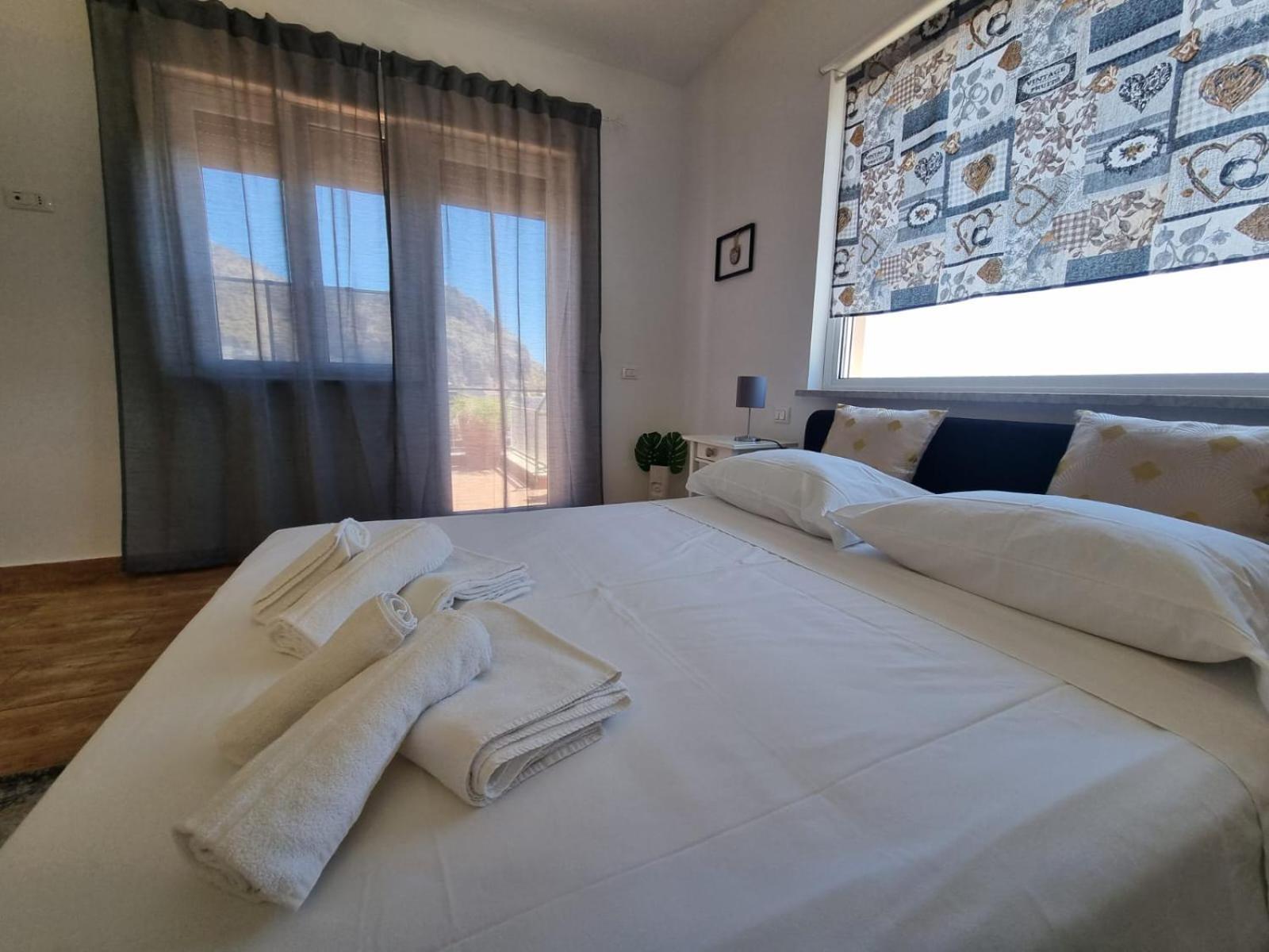 City House & Free Parking By Perry-Holiday Palermo Exteriör bild