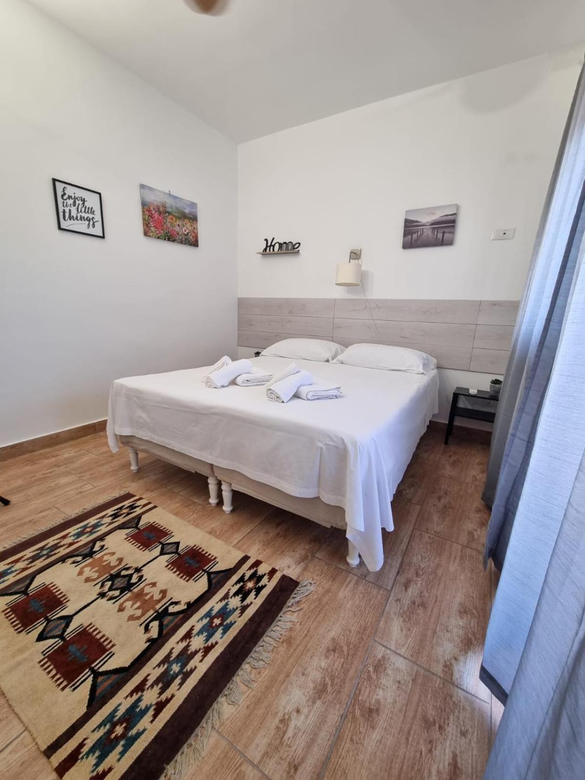 City House & Free Parking By Perry-Holiday Palermo Exteriör bild